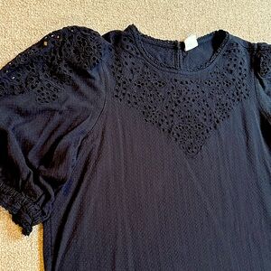 Good Hart Black Blouse Top - L - Large - Lace Cutout Detail Short sleeve blouse
